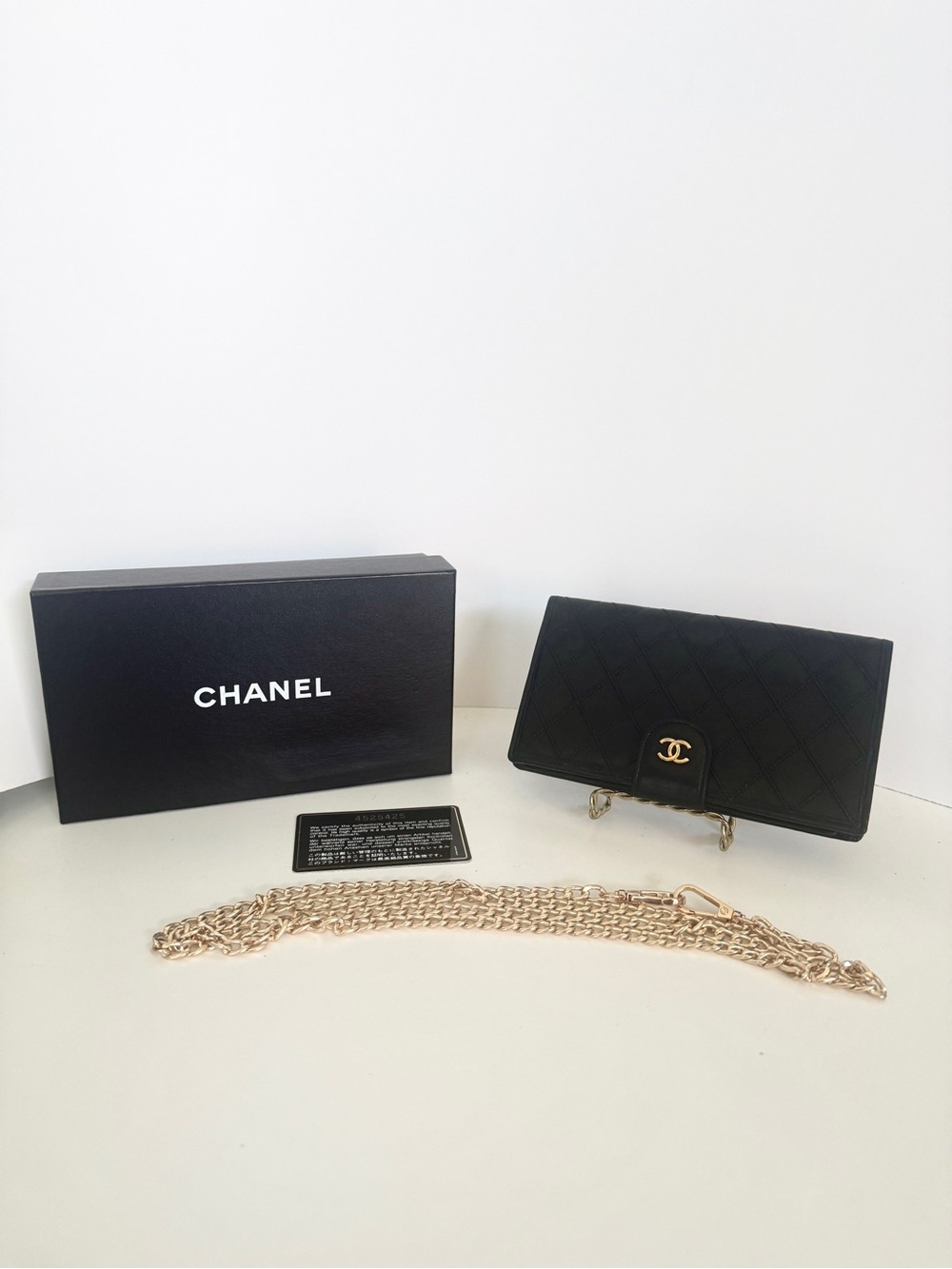 Chanel Vintage Quilted Calfskin Wallet Black CC Logo Gold Hardware Snap